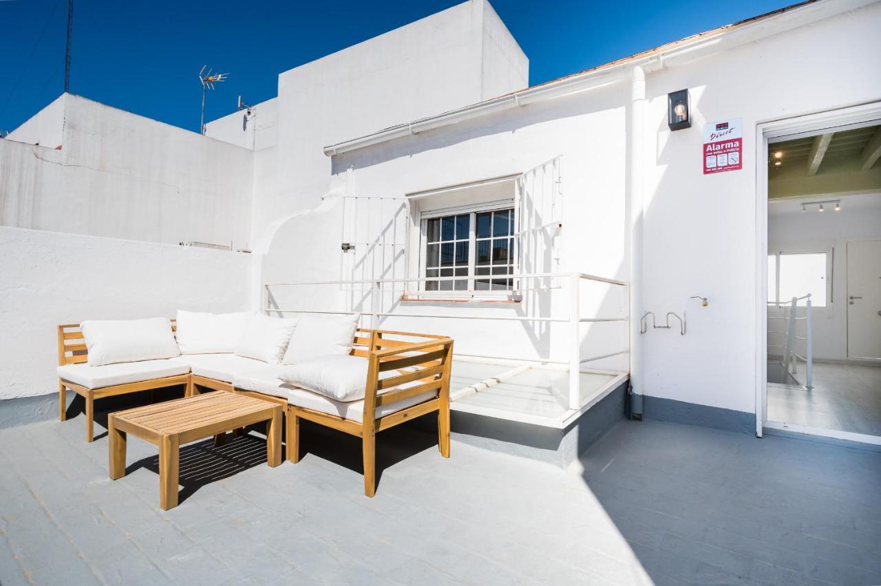 Duplex With Terrace- 2bd 2bth- Arenal * Séville